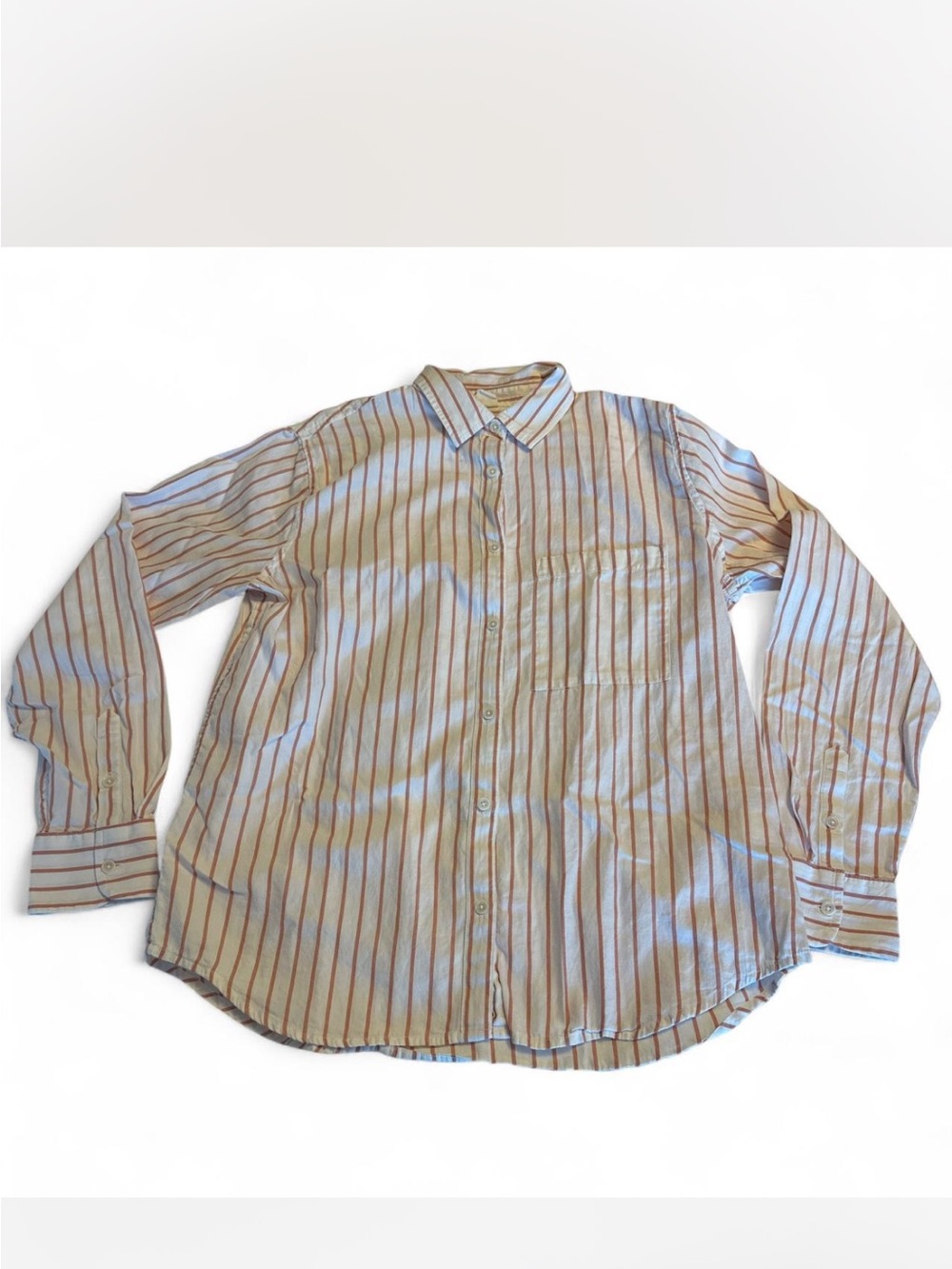 Pact Striped Button-Up Women’s Shirt in white and Salmon